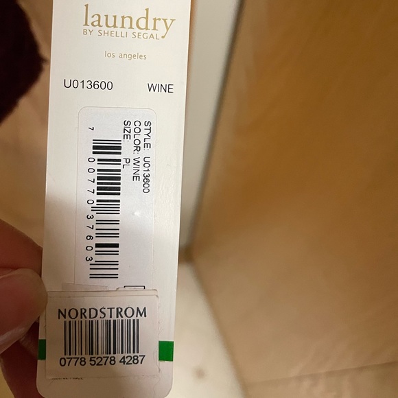 NWT: Laundry by Shelli Segal Wine Jacket - Picture 2 of 4